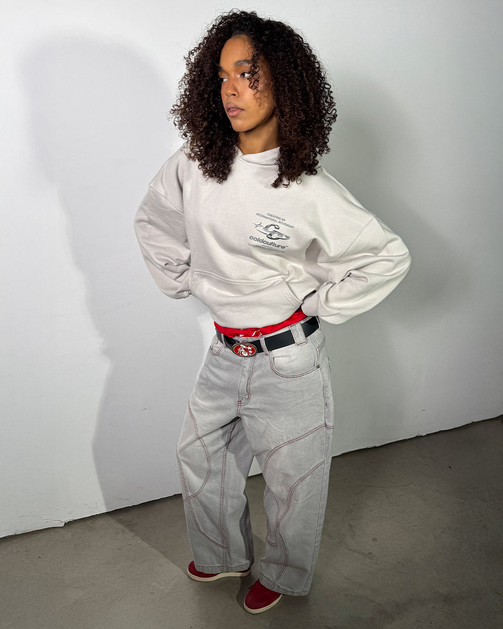 SPARKLY HOODIE PEARL GREY - pearl grey oversized hoodie, front view on female model - Cold Culture #woman