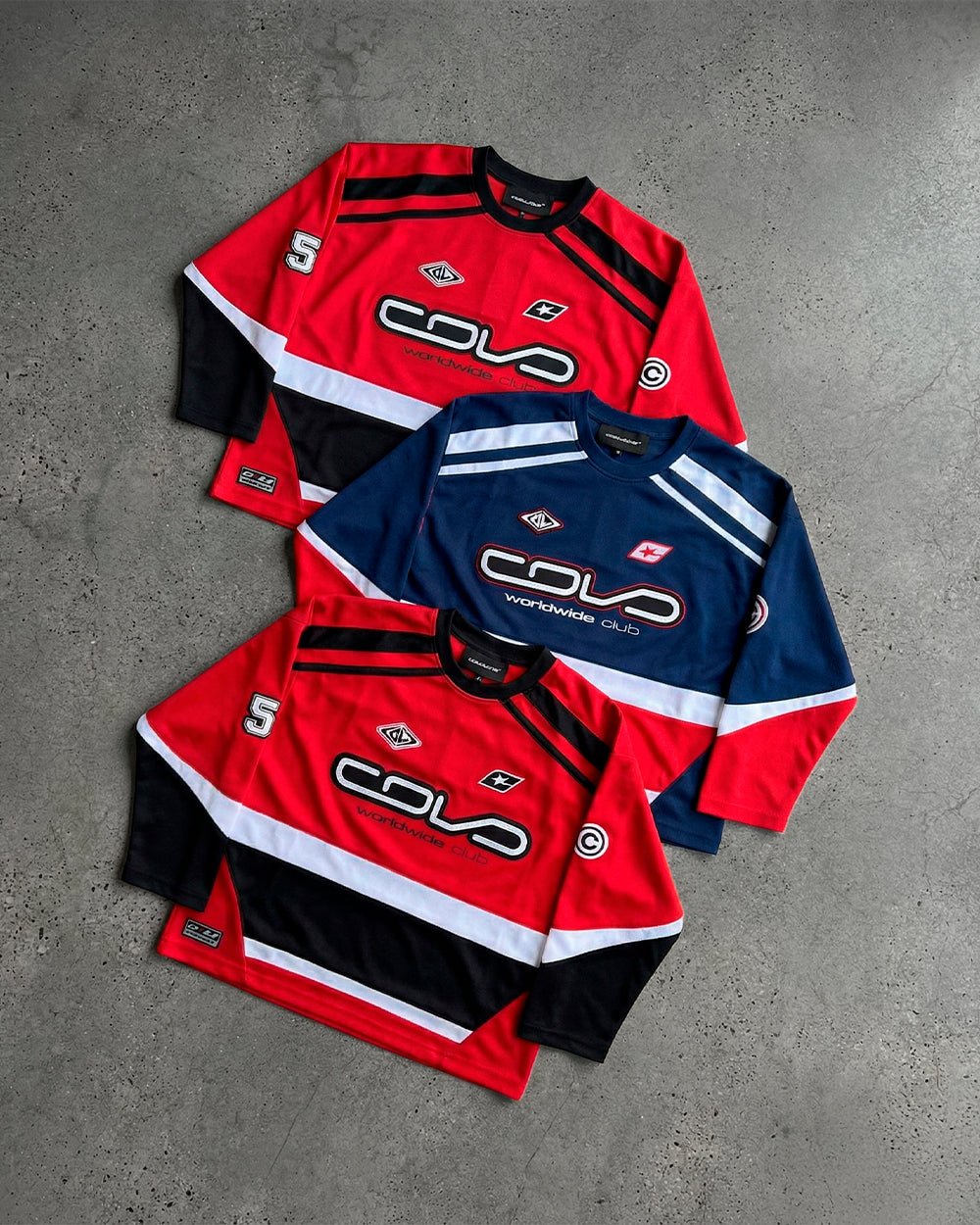 55 VIRAL LONGSLEEVE RED - red and black longsleeve jersey, flat lay with matching pieces - Cold Culture
