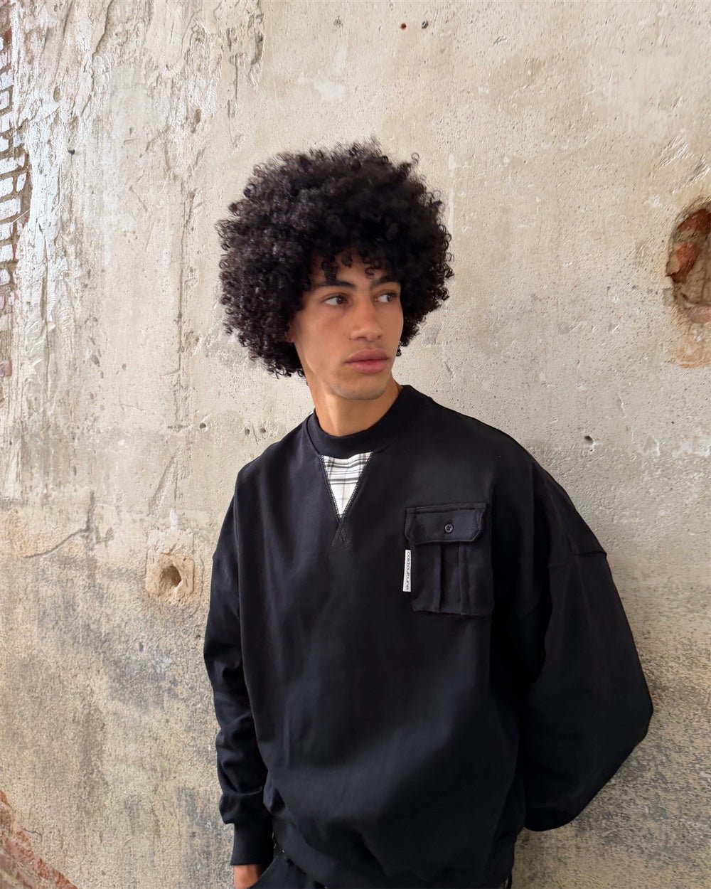 AUTHORITY CREWNECK BLACK - Cold Culture