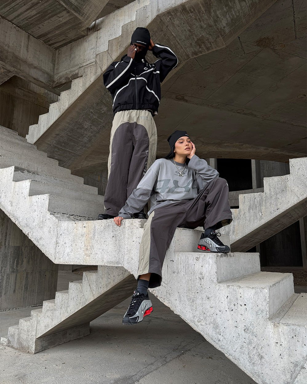 BLACE LONGSLEEVE GREY - grey two-tone longsleeve tee, street style shot - Cold Culture