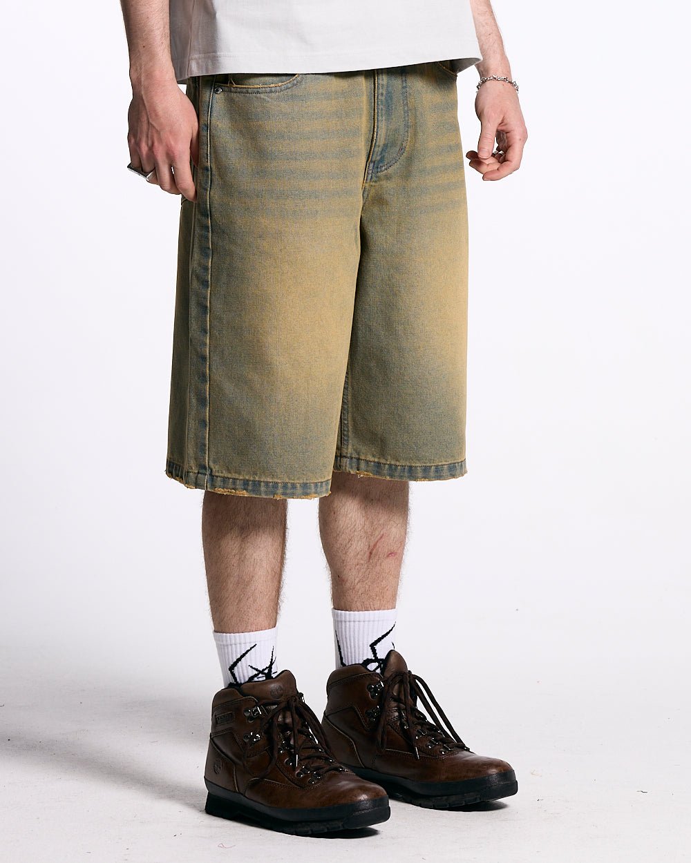 C V2 DIRTY DENIM SHORTS - washed denim shorts, front view on male model - Cold Culture