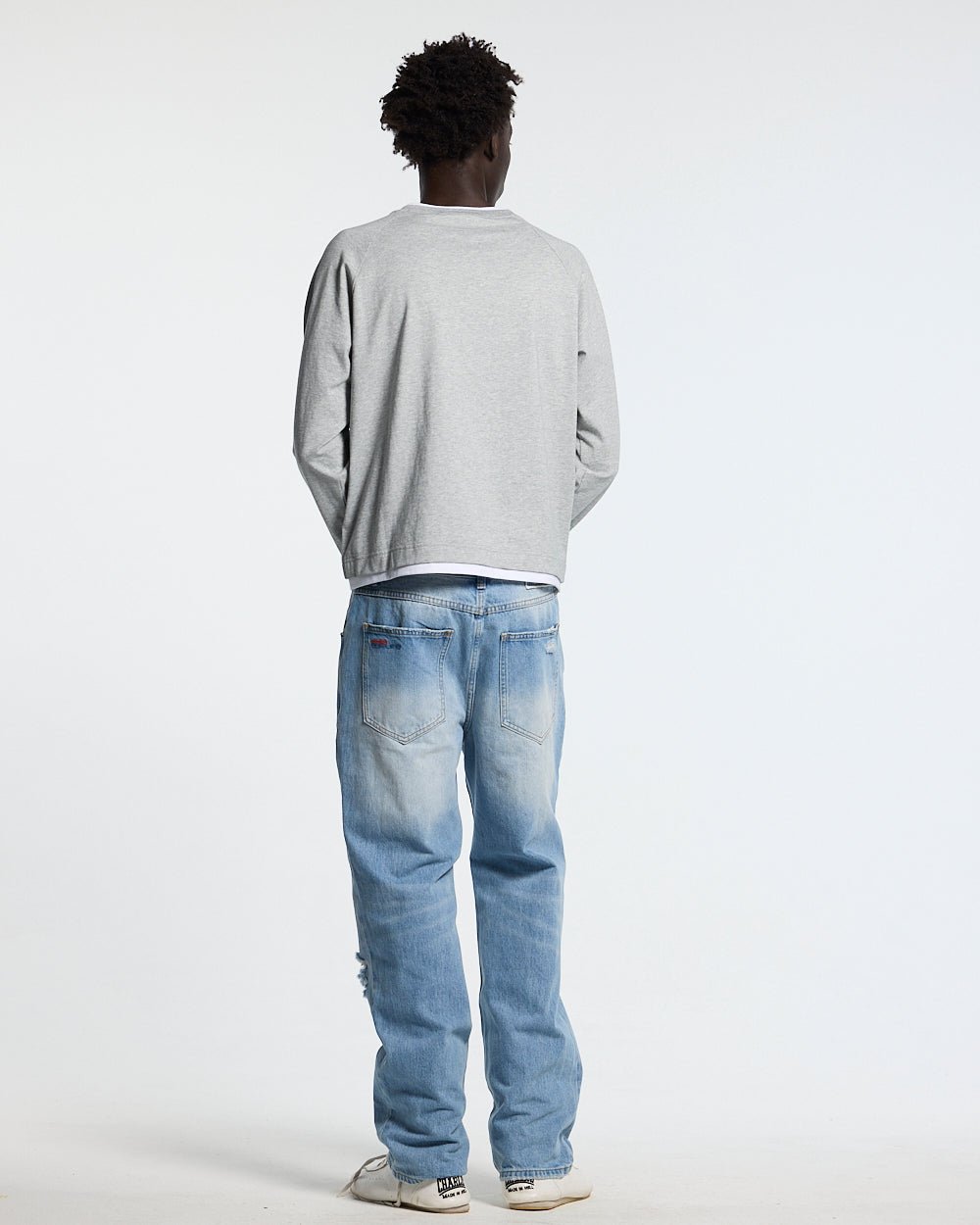 CAPUCCINO LONGSLEEVE HEATHER GREY - heather grey longsleeve tee, back view on male model - Cold Culture #man