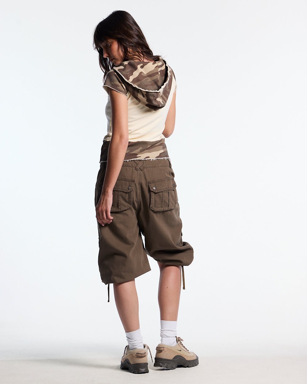 CHAINS CAMO BABY ZIP TEE BEIGE - beige camo hooded zip tee, back view on female model - Cold Culture #woman