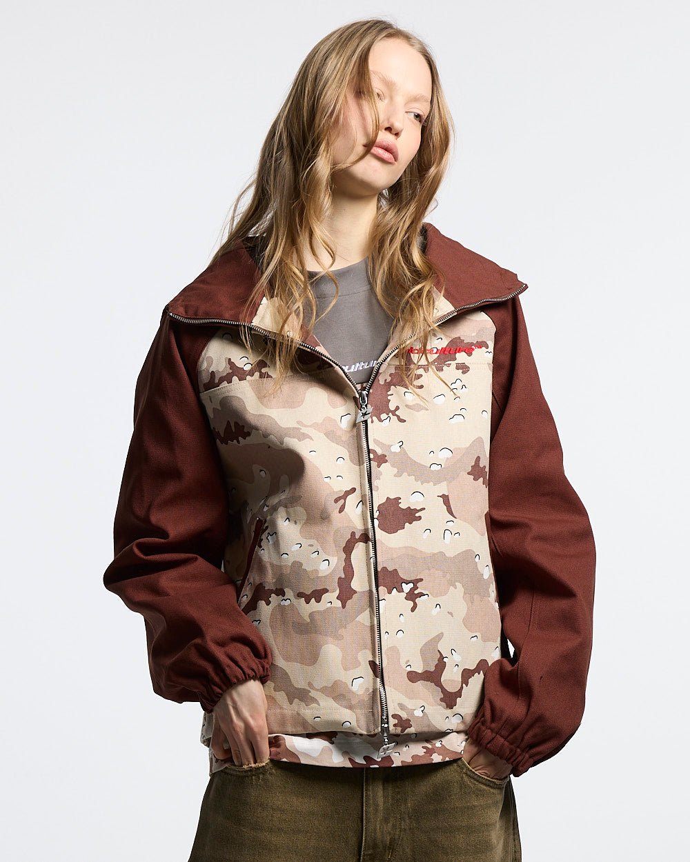 CHIPPED CAMO JACKET BROWN & CAMO - brown desert camo jacket, front view on female model - Cold Culture #woman