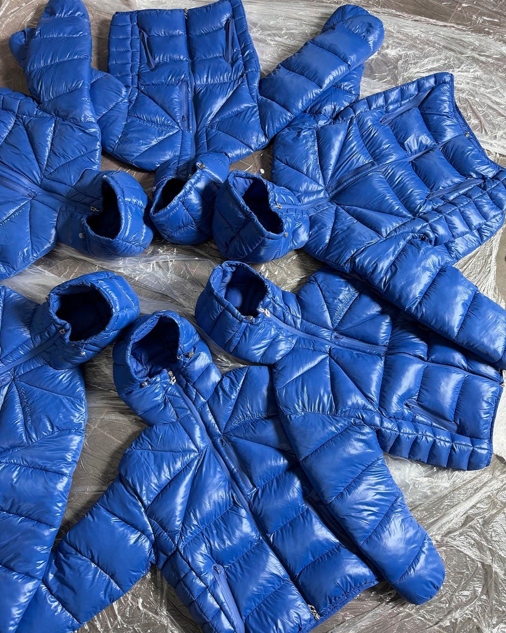 CLOUD ARMOR PUFFER BLUE - Cold Culture