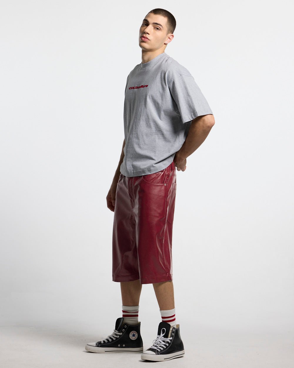 COLD´S GYM BOXY TEE GREY - grey boxy tee, side view - Cold Culture #man