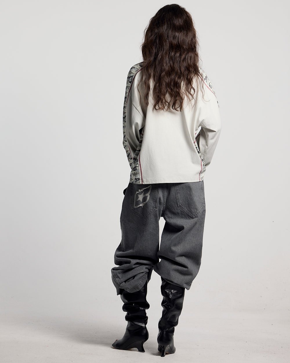 COMBAT LONGSLEEVE GREY - grey camo panel longsleeve tee, back view on female model - Cold Culture #woman