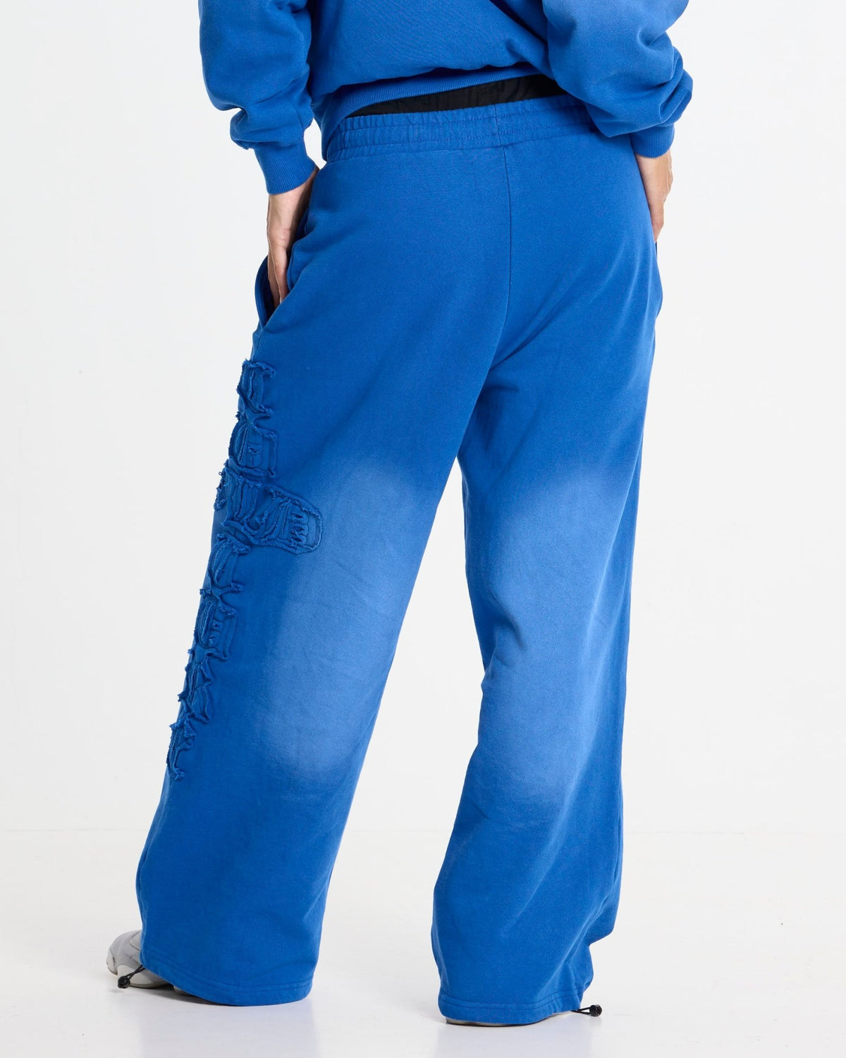 CROSSED SWEATPANTS BLUE - Cold Culture