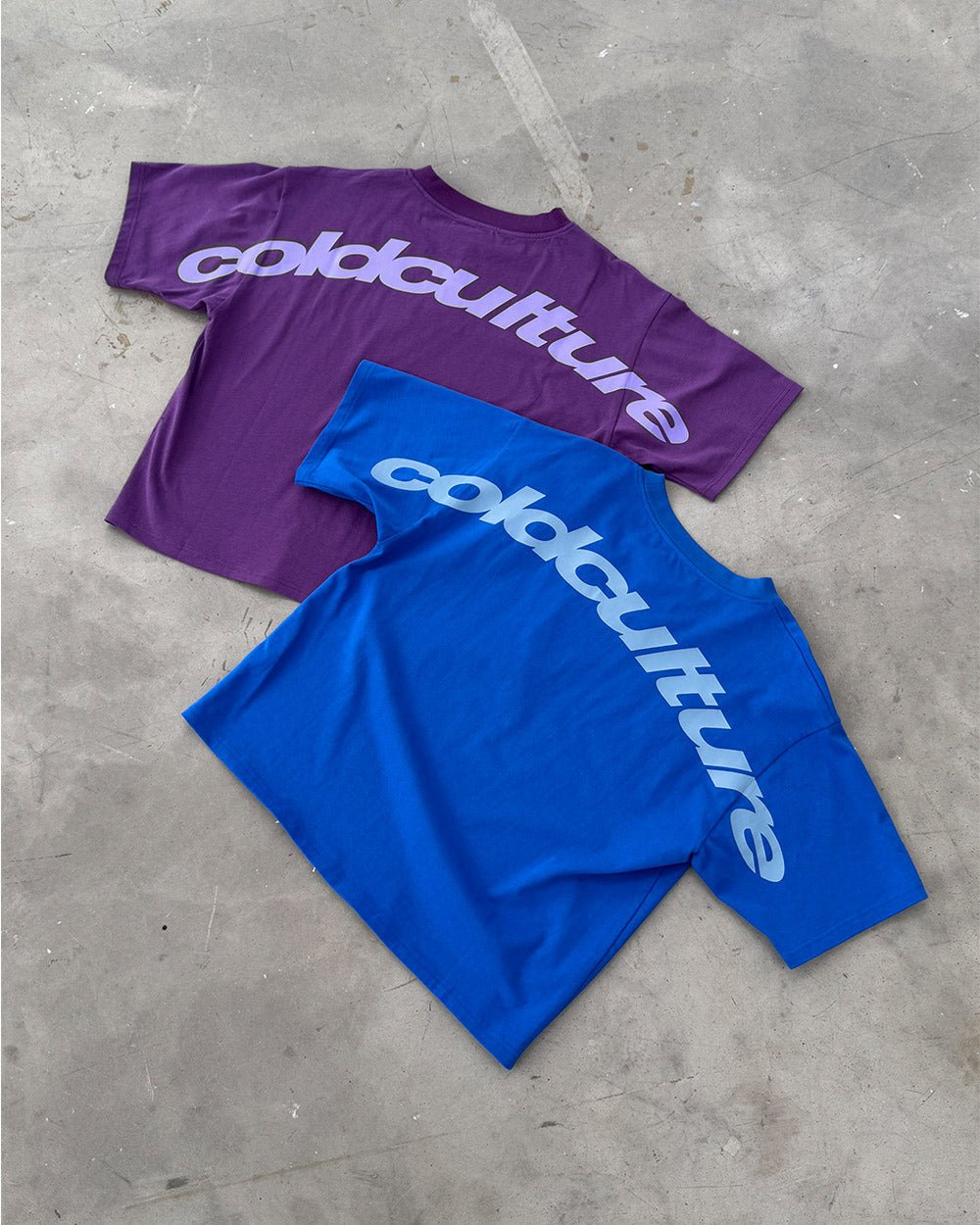 CURVED TEE BLUE - COLD CULTURE