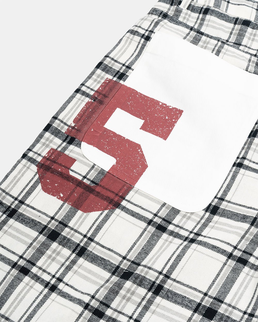 DINING CHECK JORTS BLACK - black and white checkered shorts, detail close-up - Cold Culture
