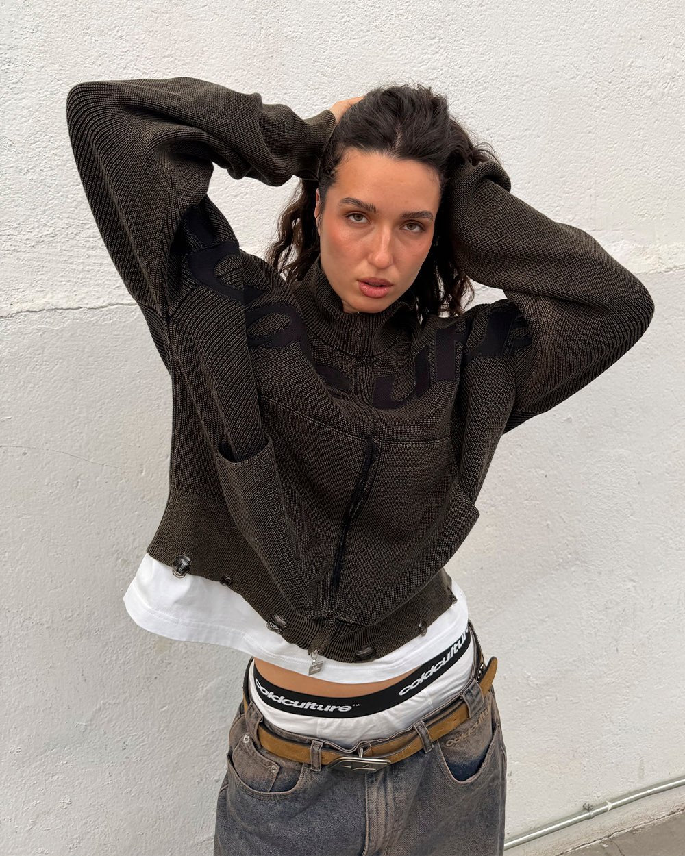 DISTRESS CURVED ZIP KNIT BLACK - black washed zip knit sweater, street style shot - Cold Culture #woman