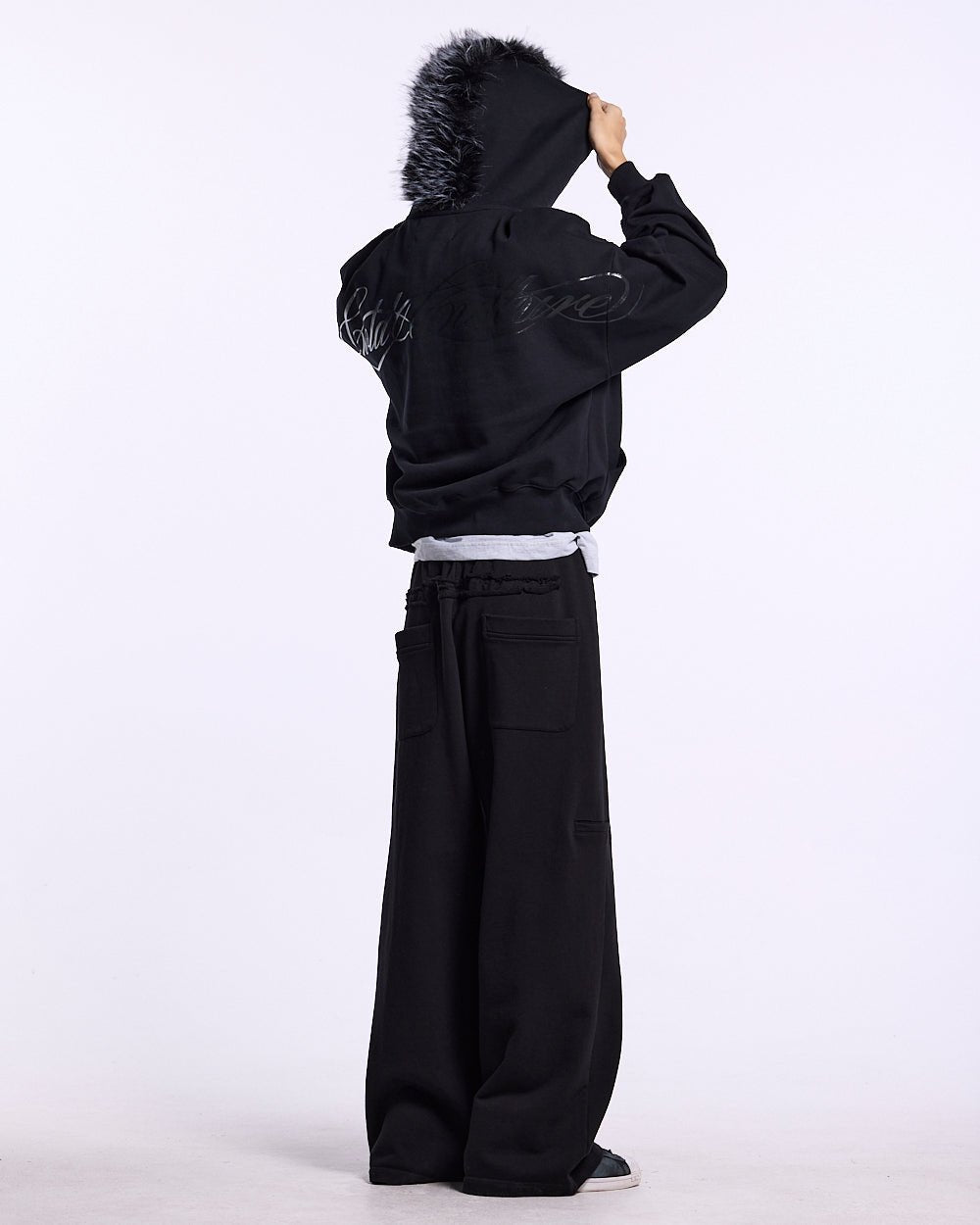 HAIRY HOODIE BLACK - Cold Culture
