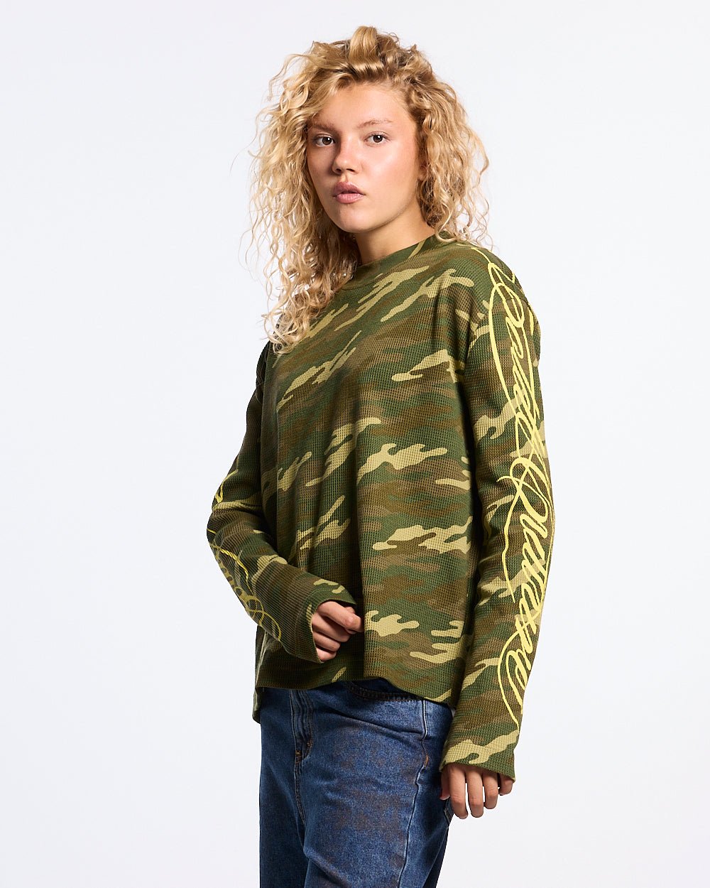 HIDDEN LONGSLEEVE CAMO - Cold Culture #woman