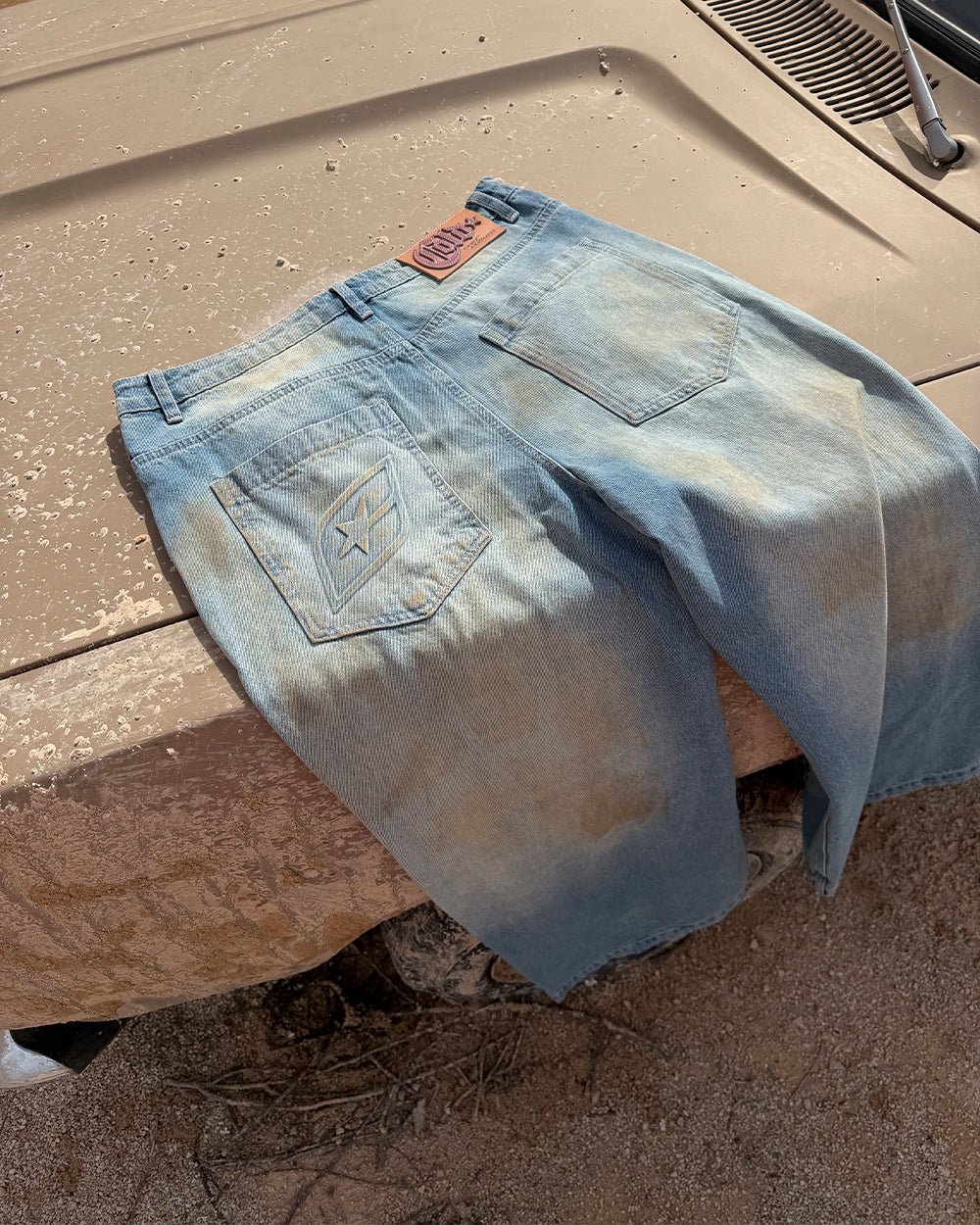 MUDDY V3 PANTS BLUE - washed blue denim pants, flat lay - Cold Culture