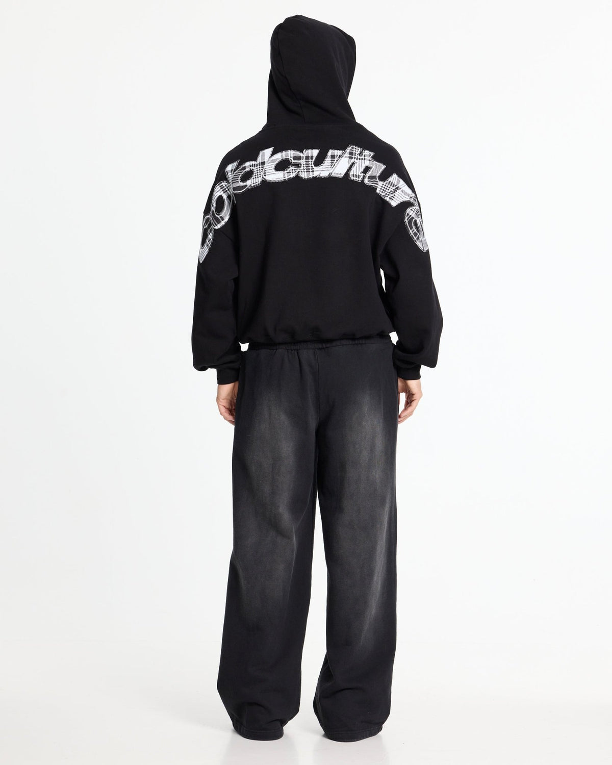NIGHTHUNT SWEATPANTS BLACK - Cold Culture
