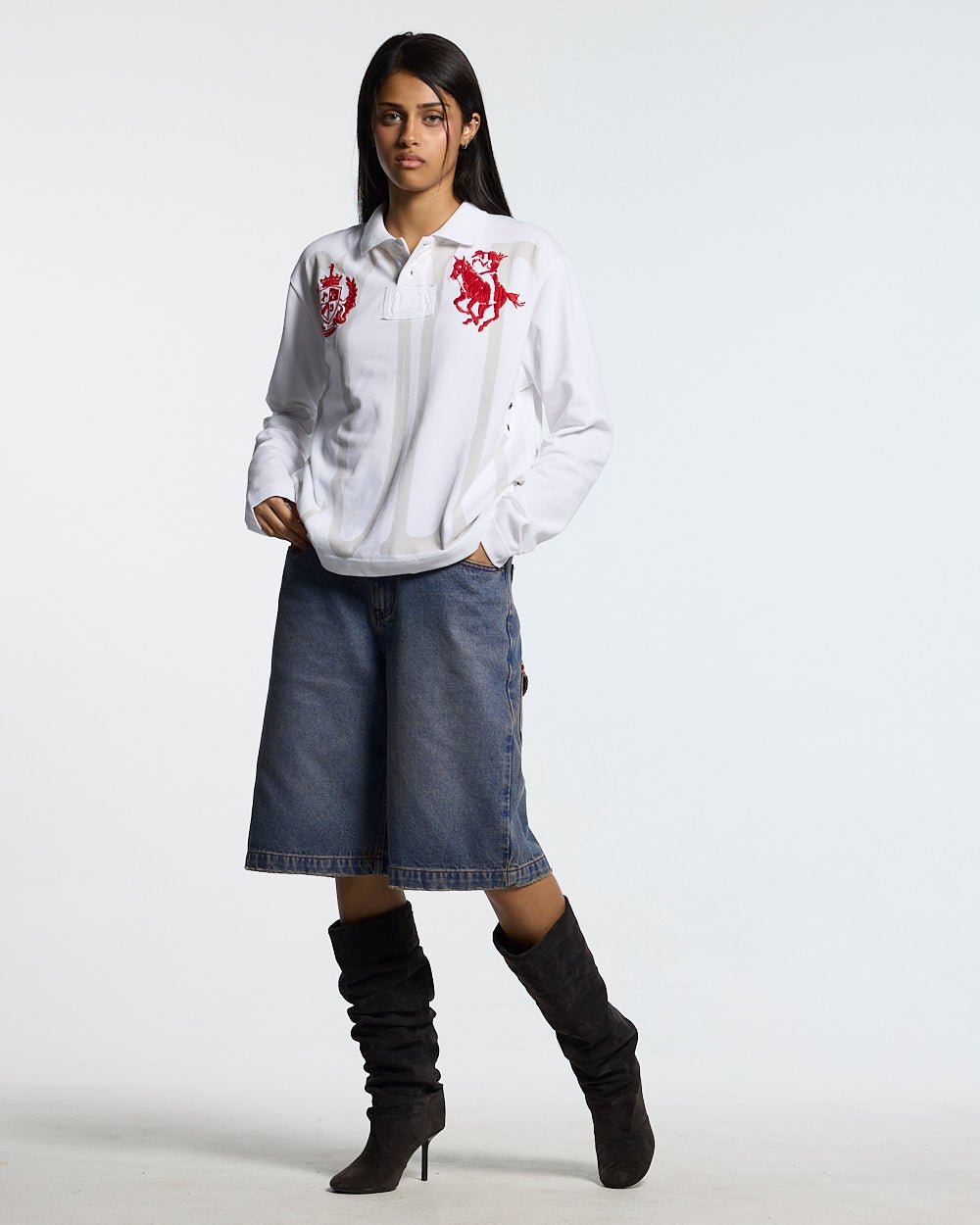 PAUSE LONGSLEEVE POLO WHITE - white graphic longsleeve polo shirt, front view on female model - Cold Culture #woman