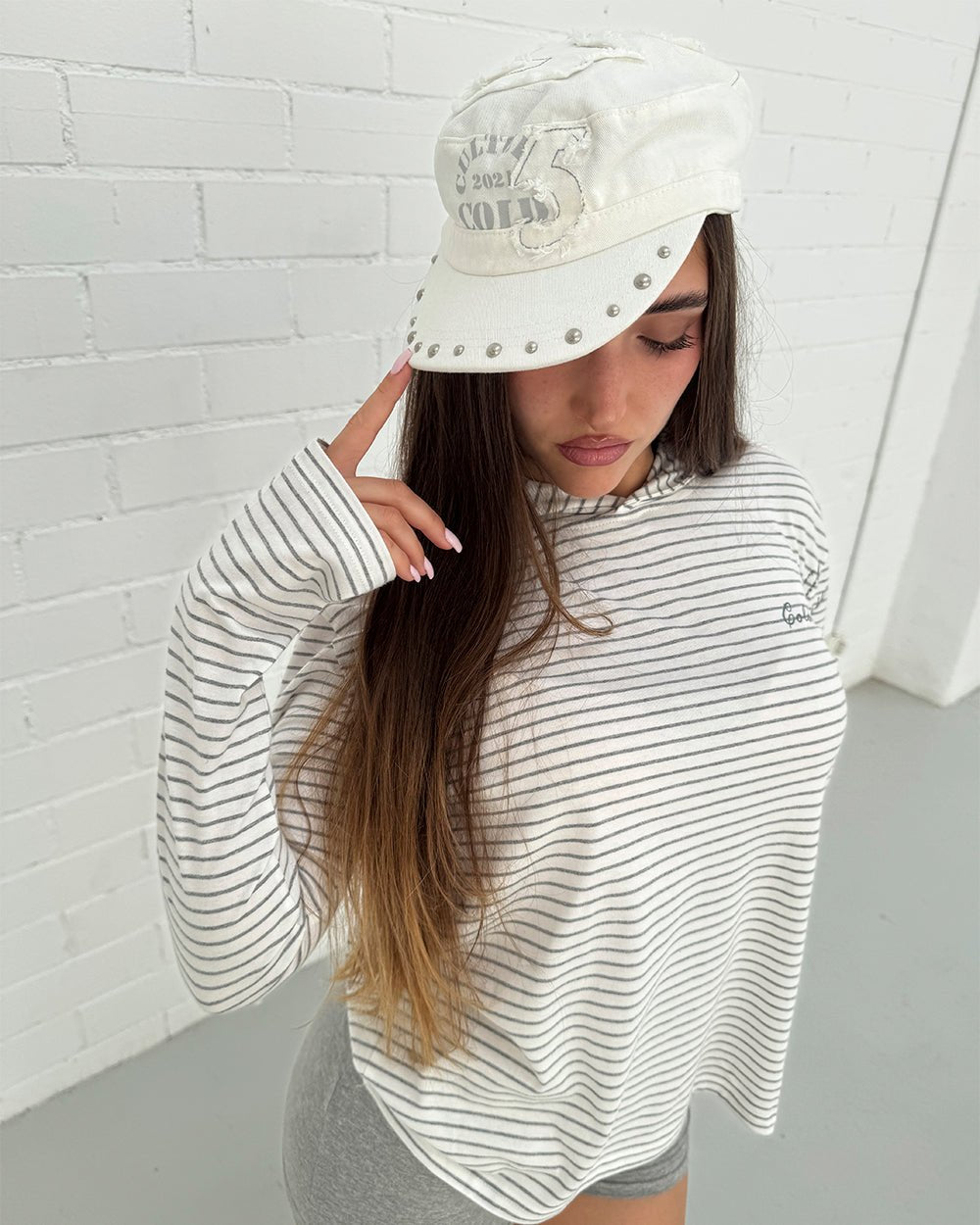 POSTAL HOODED LONGSLEEVE WHITE - white striped hooded longsleeve tee, front view on female model - Cold Culture #woman