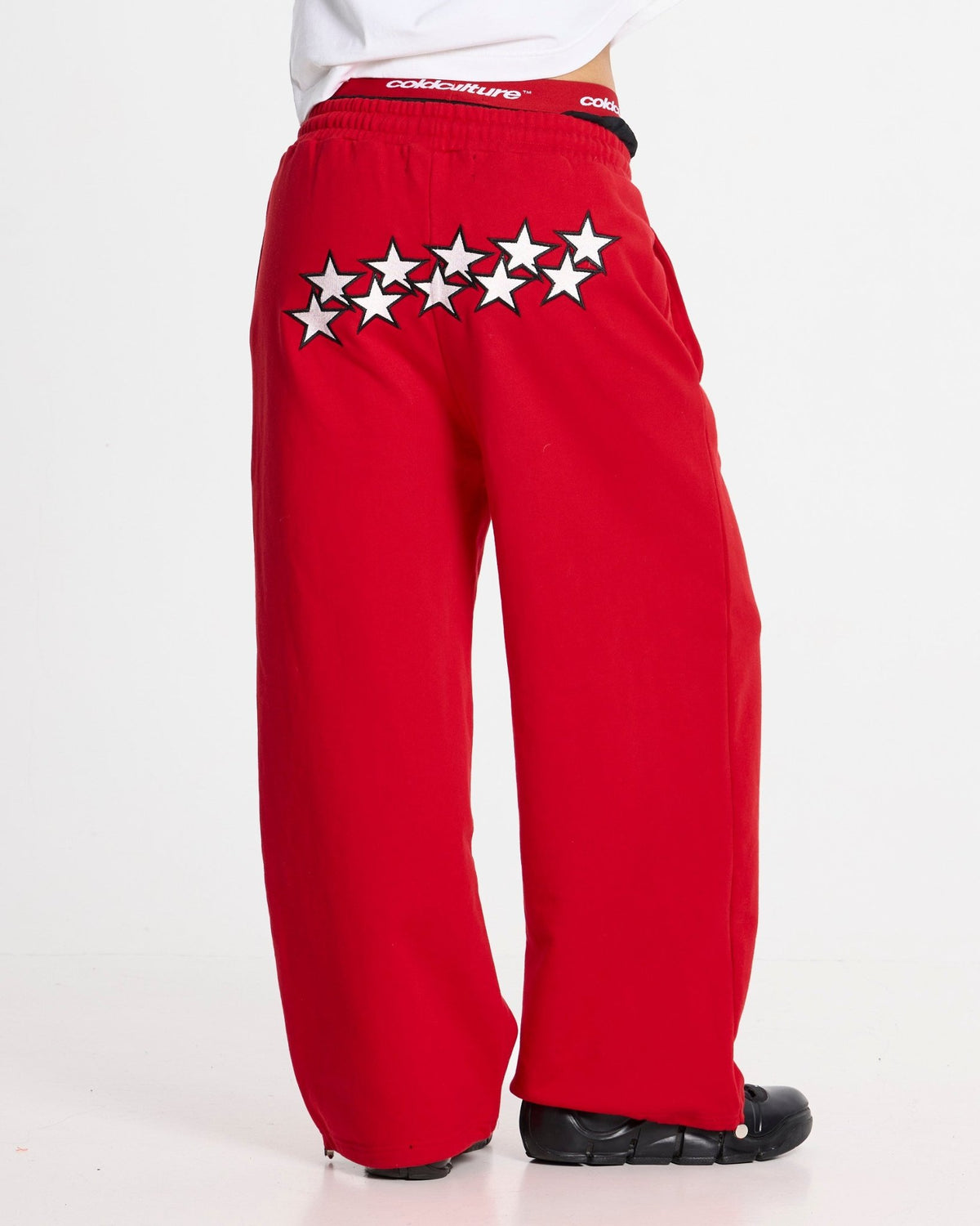 STARS SWEATPANTS RED - Cold Culture