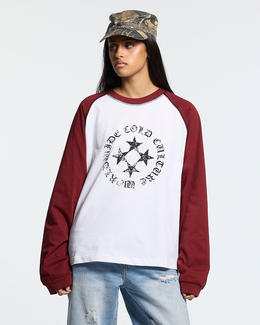 STARSHIELD LONGSLEEVE RED - white and red raglan longsleeve tee, front view on female model - Cold Culture #woman