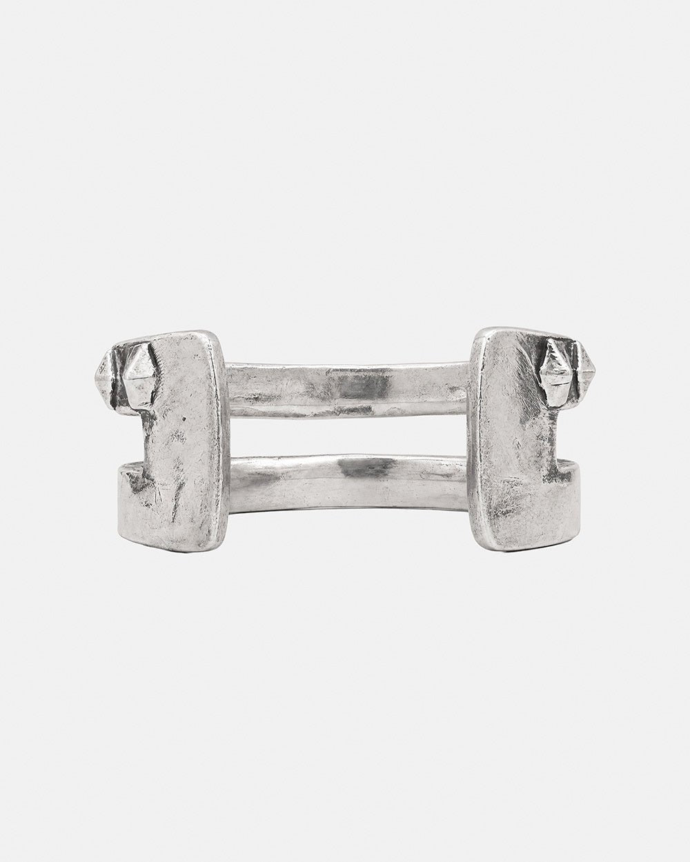 STUDDED BRACELET SILVER - Cold Culture #packshot