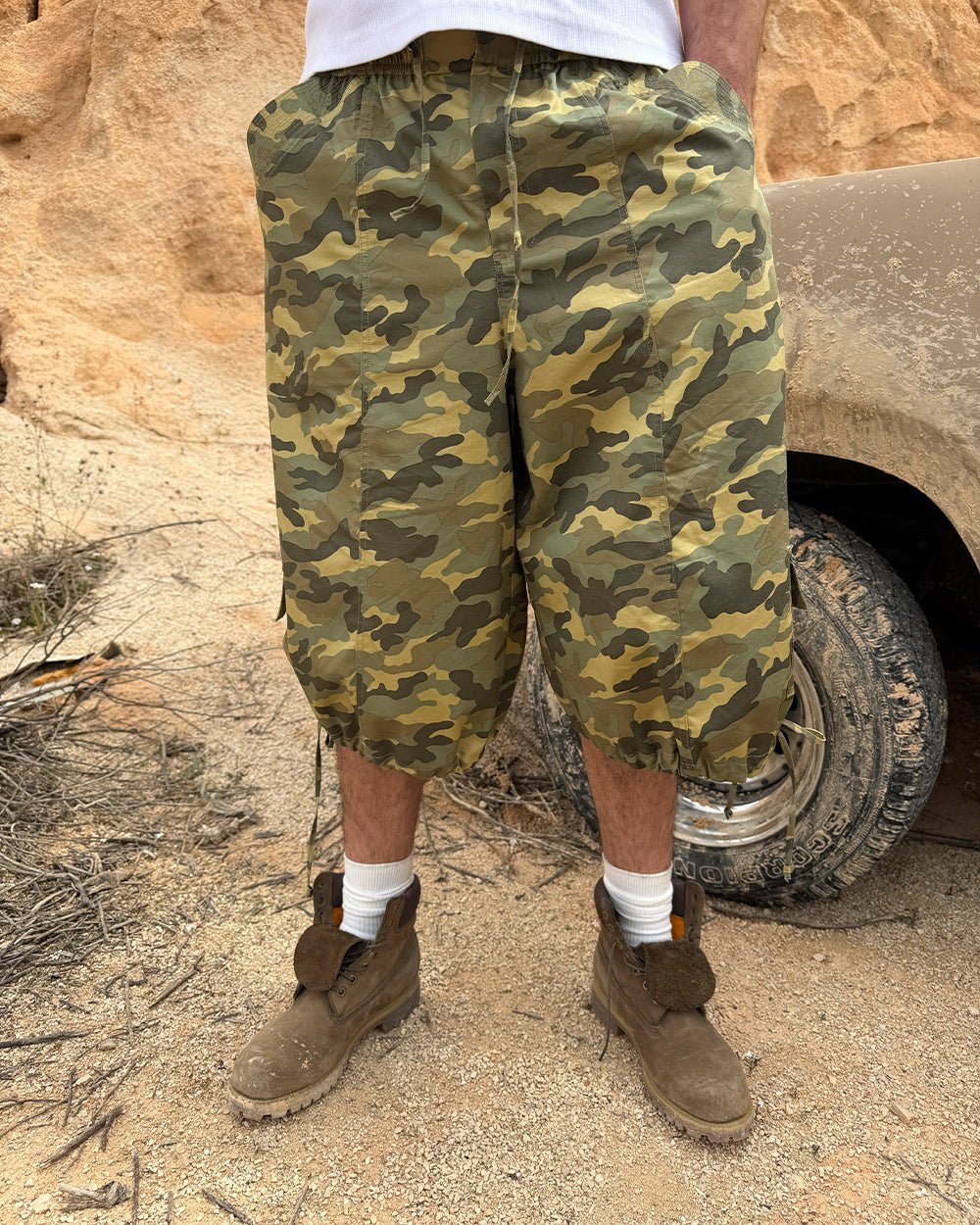 UTILITARY CAPRI PARACHUTE CAMO - camo cargo capri shorts, worn detail - Cold Culture