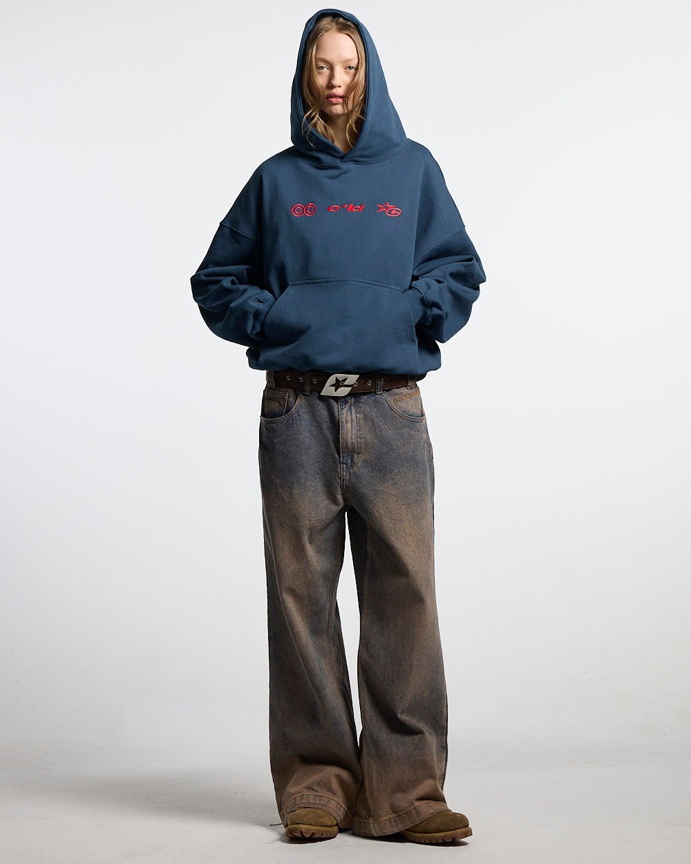 VERTICAL HOODIE NAVY - navy graphic print hoodie, front view on female model - Cold Culture #woman