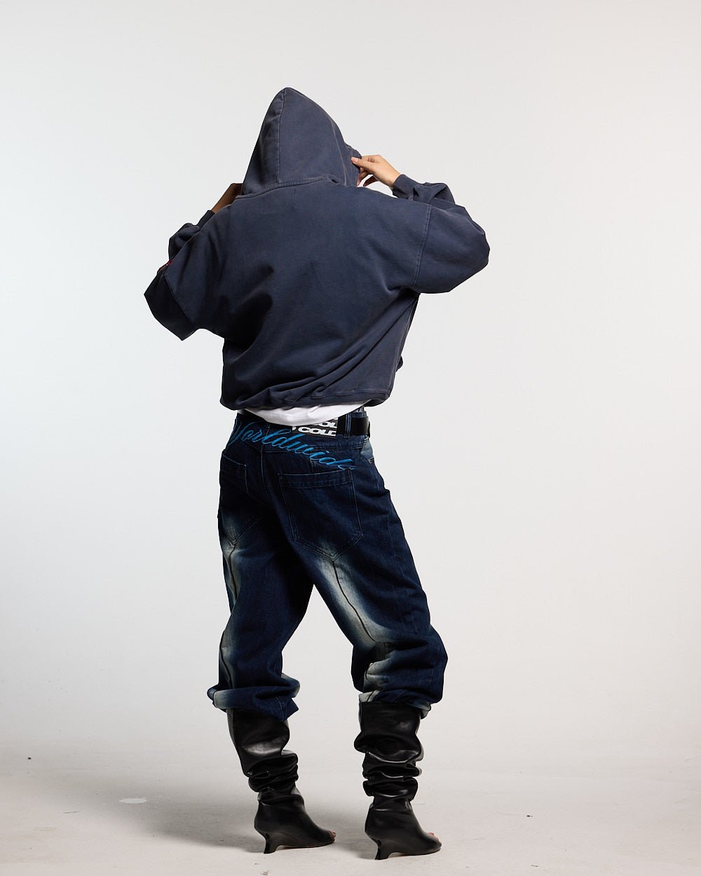 WALKER HOODIE DARK BLUE - dark blue hoodie with patches, back view on female model - Cold Culture #woman