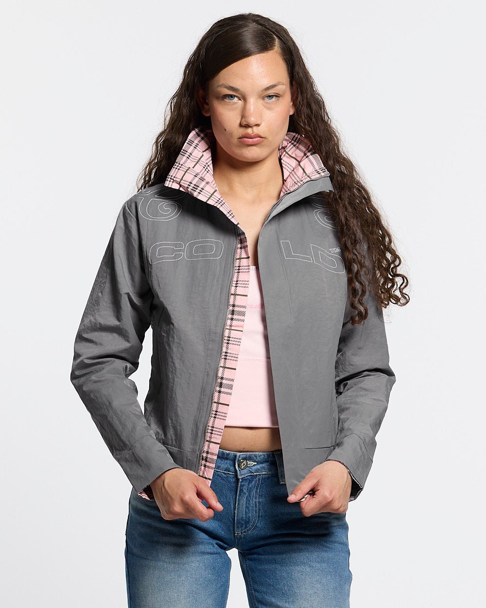 2BI ZIP JACKET GREY - grey reversible zip jacket, front view on female model - Cold Culture #woman