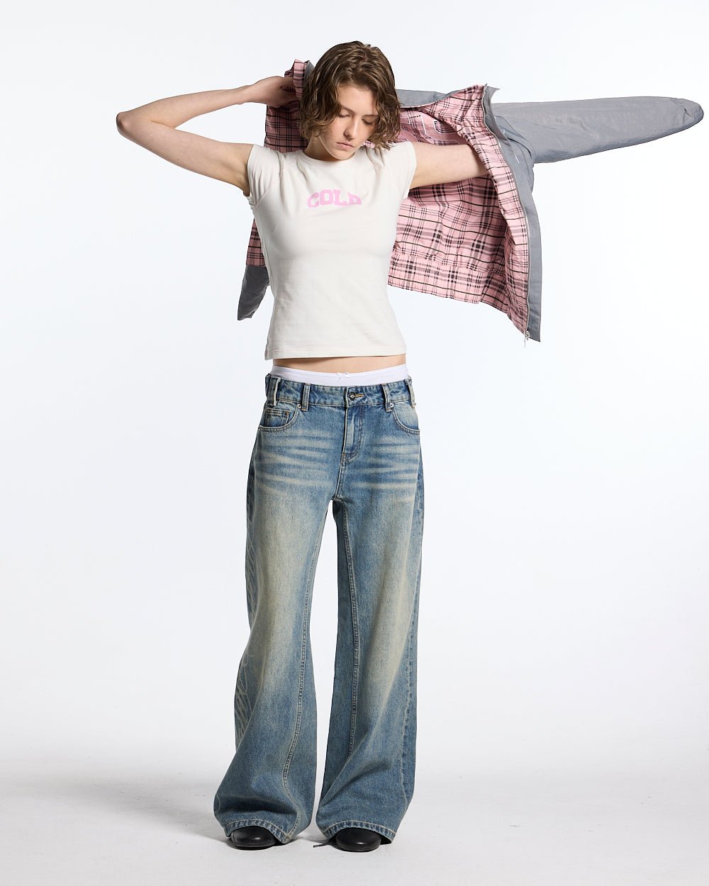 2BI ZIP JACKET GREY - grey reversible zip jacket, front view on female model - Cold Culture #woman