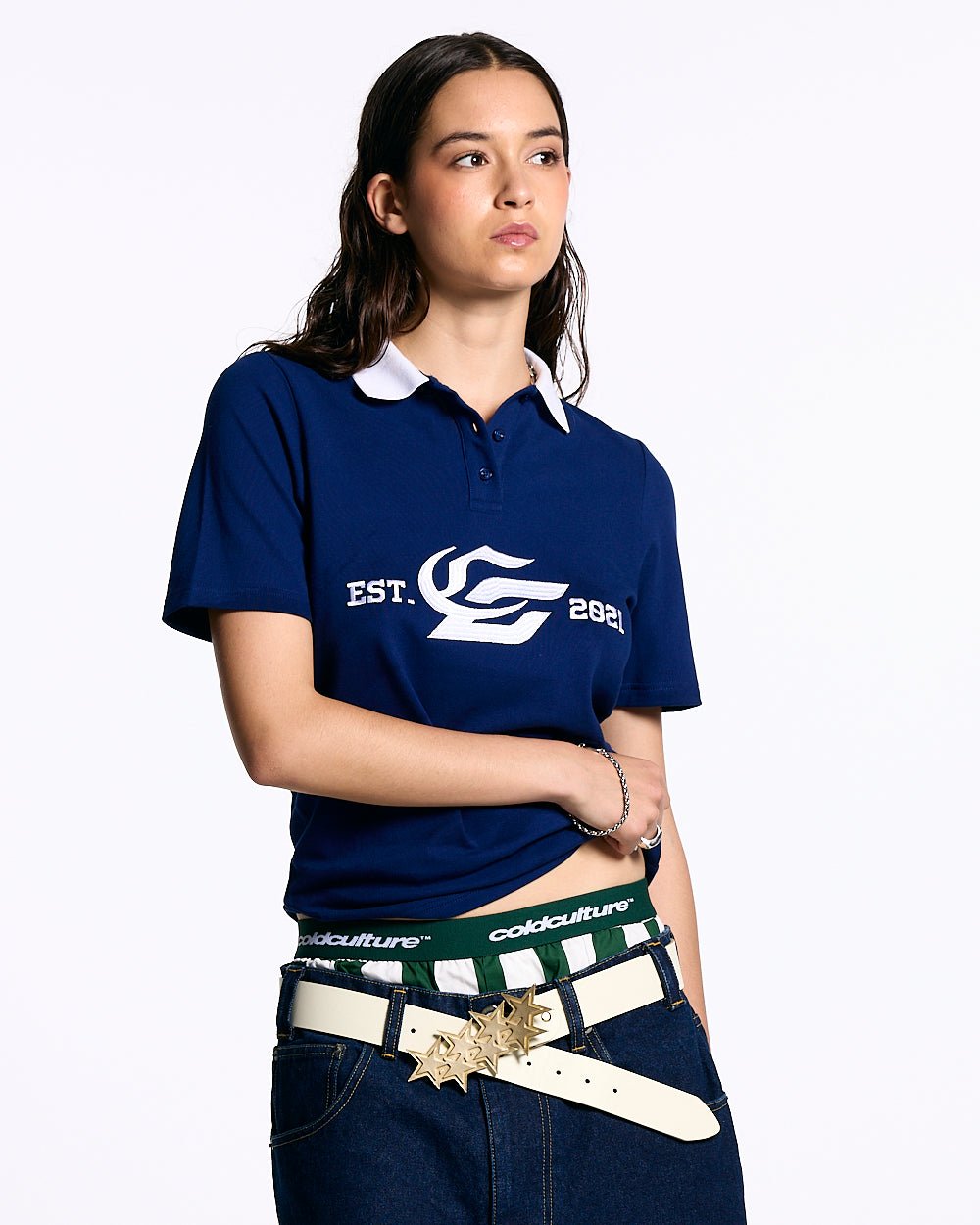 5th AURA SLIM POLO DARK BLUE - dark blue slim fit polo shirt, front view on female model - Cold Culture #woman