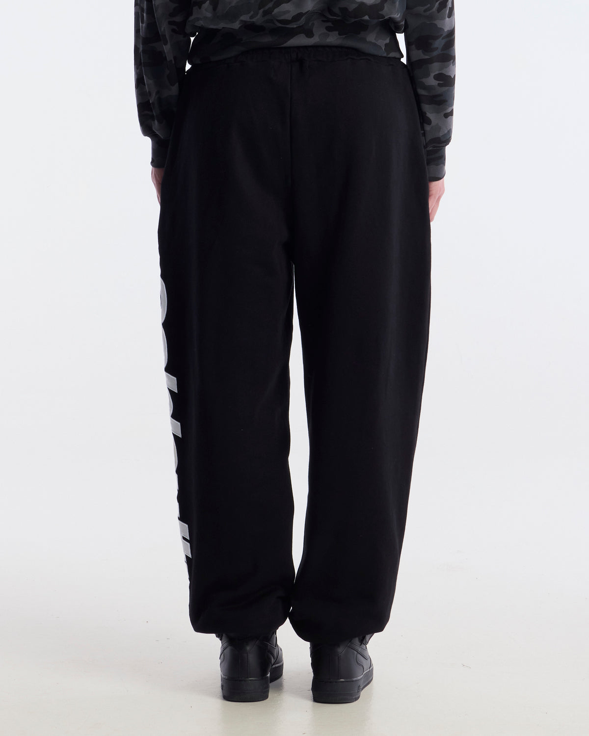 VERTICAL SWEATPANTS BLACK