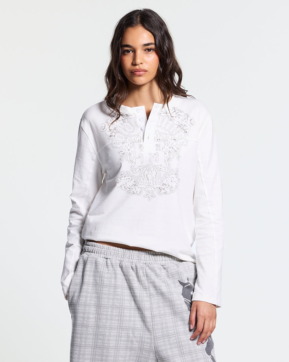 IDENTITY LONGSLEEVE WHITE - white embroidered longsleeve tee, front view on female model - Cold Culture #woman