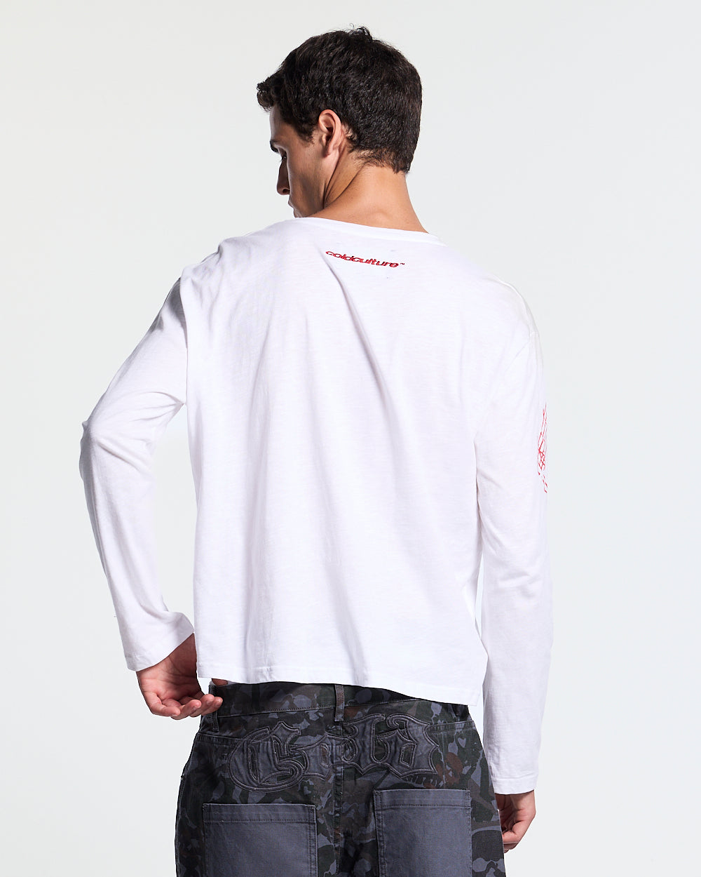 LA PARA LONGSLEEVE WHITE - white graphic print longsleeve tee, back view on male model - Cold Culture #man