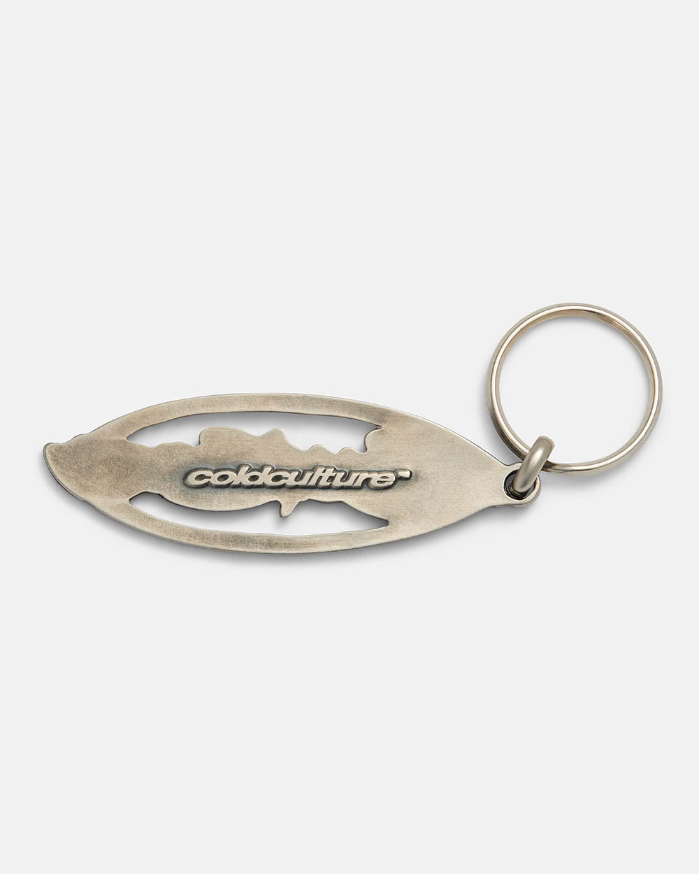SCRIPT KEYCHAIN METAL SILVER - silver metal logo keychain, back view - Cold Culture #packshot