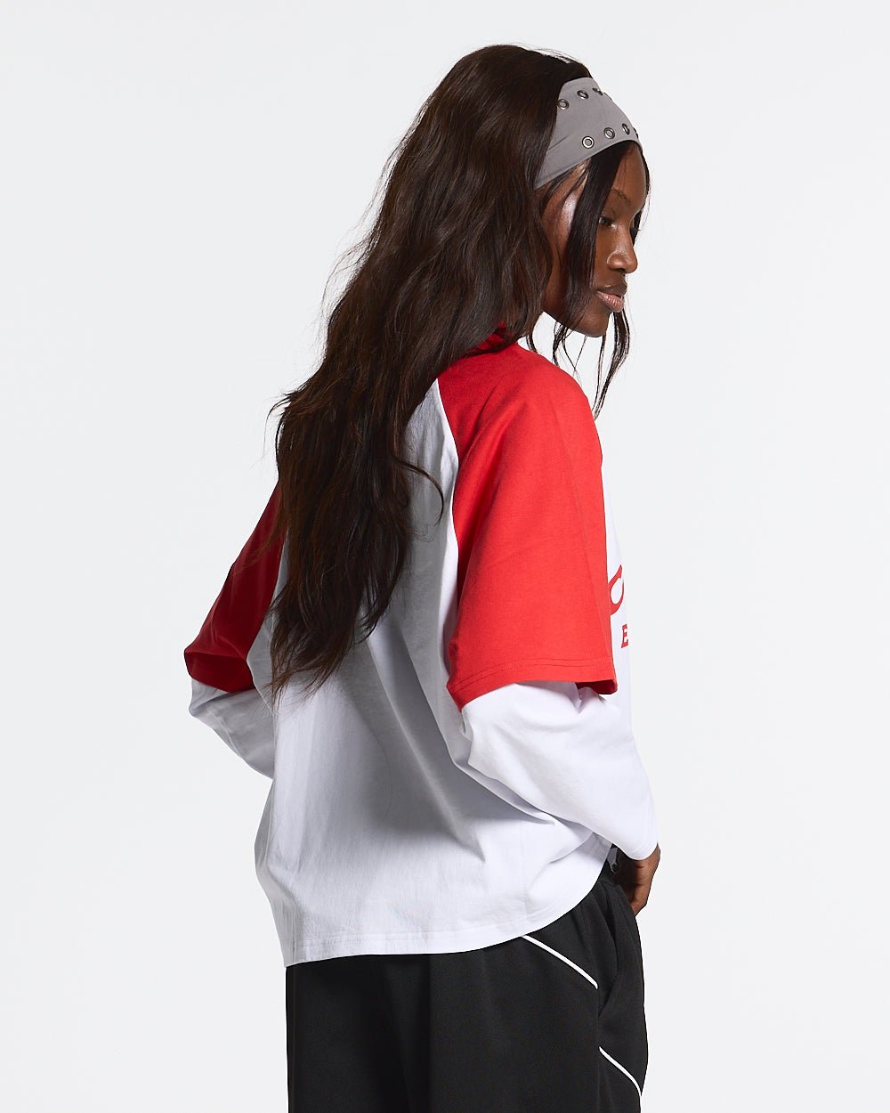 BASEBALL DOUBLE SLEEVE TEE WHITE/RED - white and red layered longsleeve tee, back view on female model - Cold Culture #woman