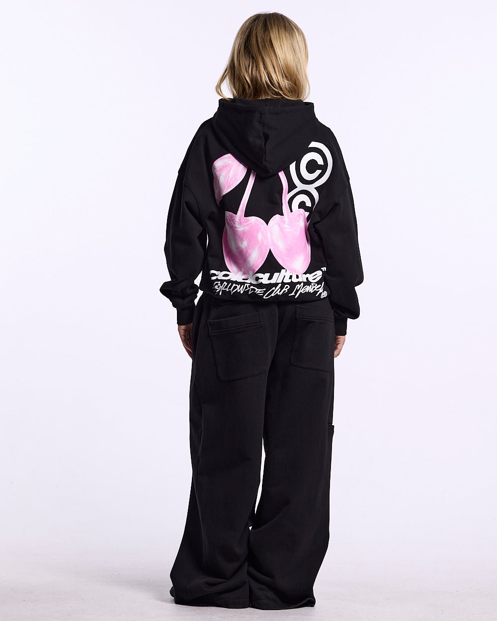 BERRY HOODIE BLACK - Cold Culture #woman
