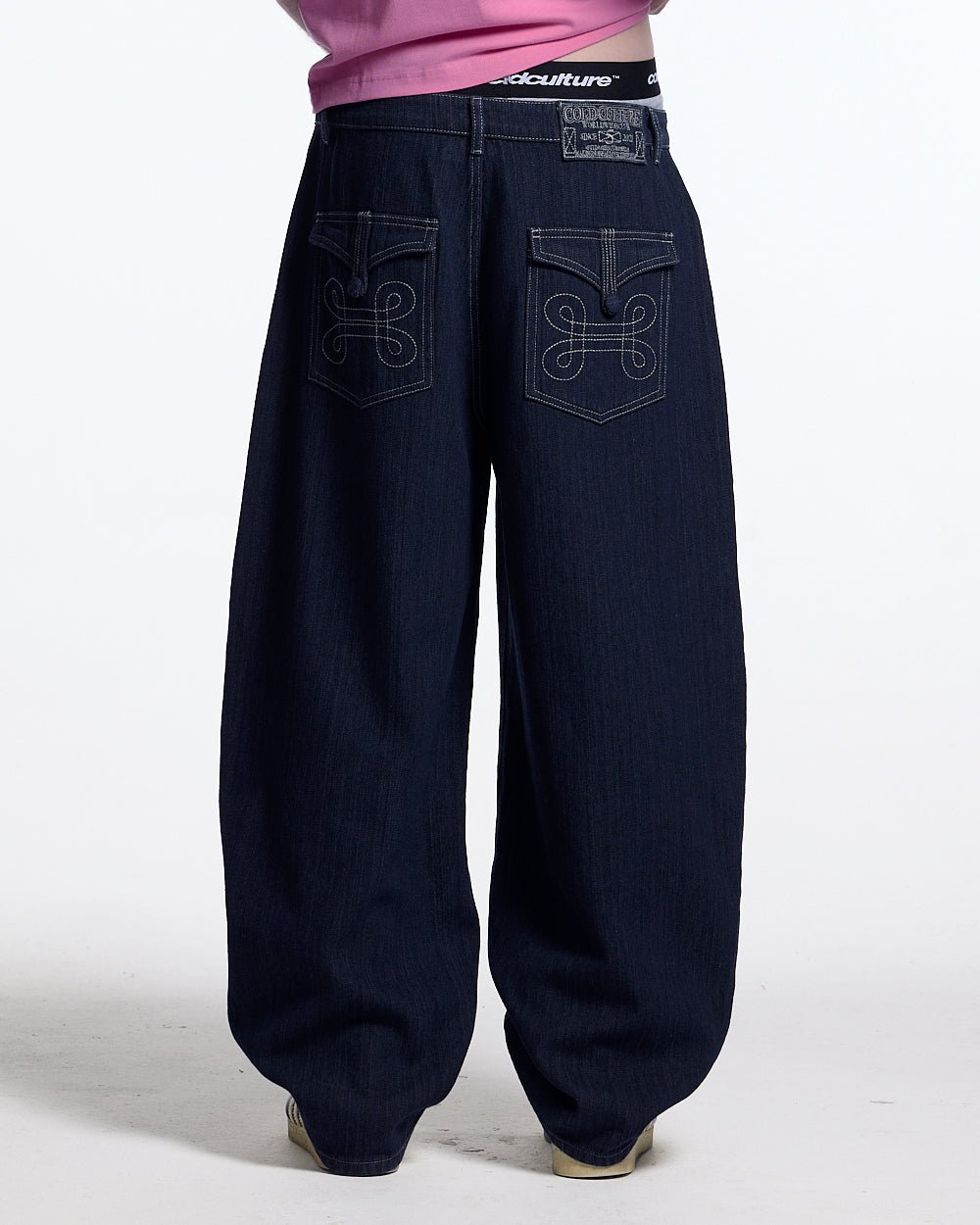 BINGO V4 PANTS BLACK - black denim pants with contrast stitching, back view on male model - Cold Culture