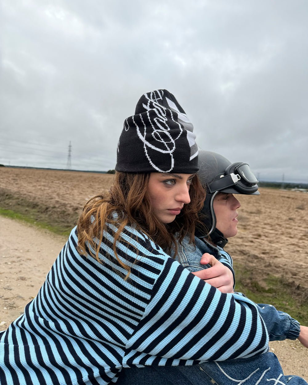 BRIGHTON BEANIE BLACK & GREY - black and grey knit beanie, street style shot - Cold Culture #woman