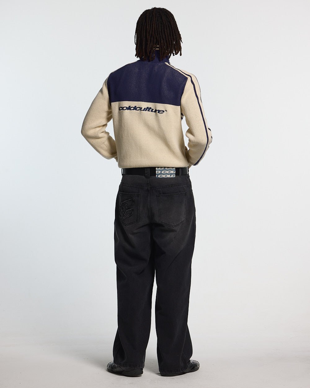 C V2 DIRTY PANTS BLACK - washed black baggy pants, back view on male model - Cold Culture #man