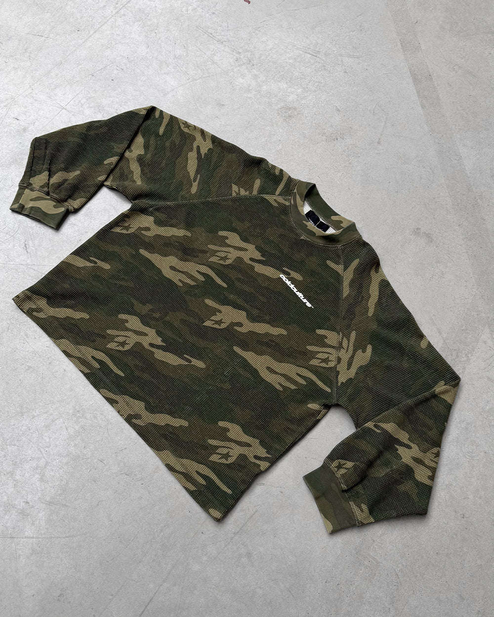 CAMO THERMAL LONGSLEEVE TEE GREEN - green camo longsleeve tee, flat lay - Cold Culture