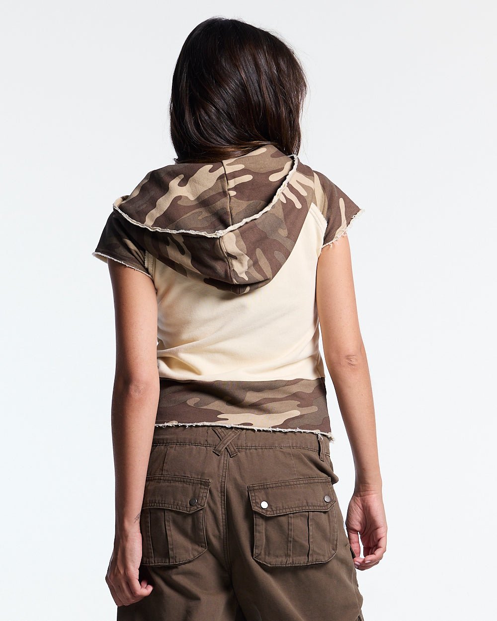 CHAINS CAMO BABY ZIP TEE BEIGE - beige camo hooded zip tee, back view on female model - Cold Culture #woman