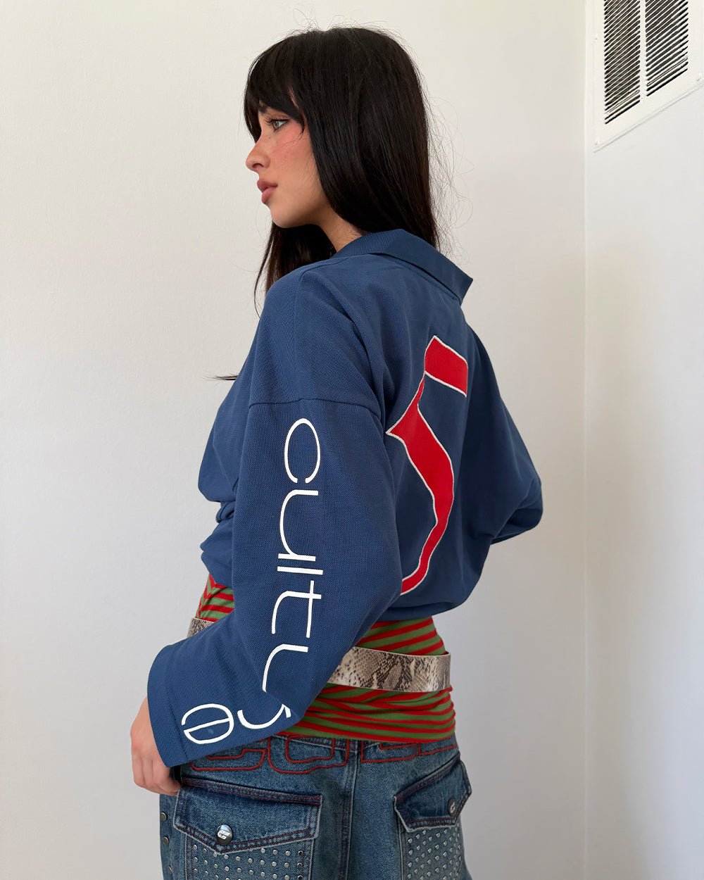 CLASSIC FIVE LONGSLEEVE POLO NAVY - navy longsleeve polo shirt, on model close-up - Cold Culture