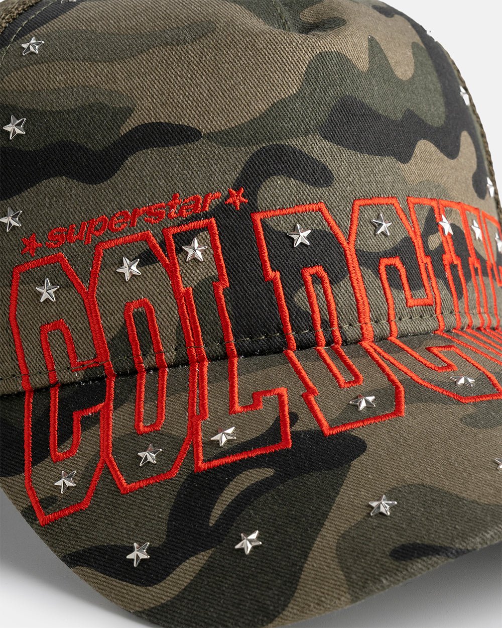COLDCULT CAP GREEN - green camo trucker cap, detail close-up - Cold Culture