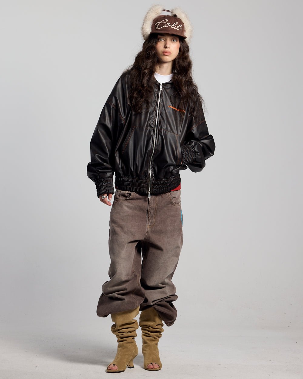COLLEGE V3 PANTS LIGHT BROWN - light brown washed pants, front view on female model - Cold Culture #woman