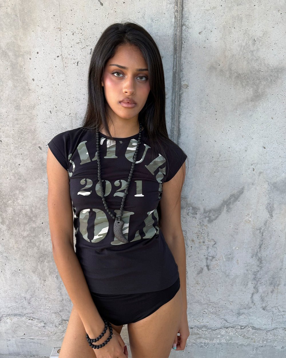 COMMAND BABY TEE BLACK - black camo print baby tee, street style shot - Cold Culture #woman