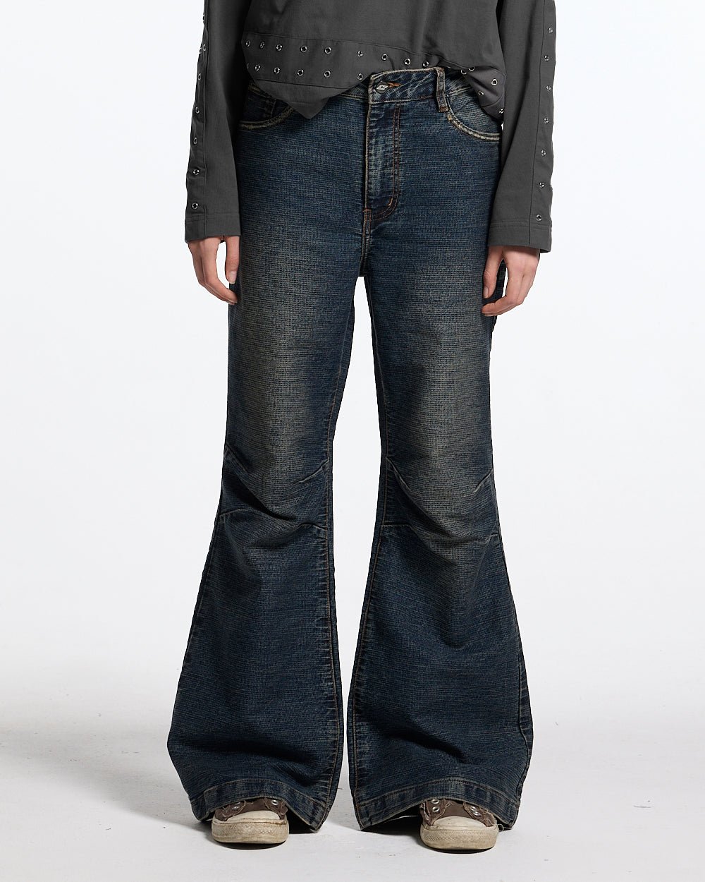 CONCRETE BOOTCUT JEANS BLUE - washed blue bootcut jeans, front view on female model - Cold Culture #woman