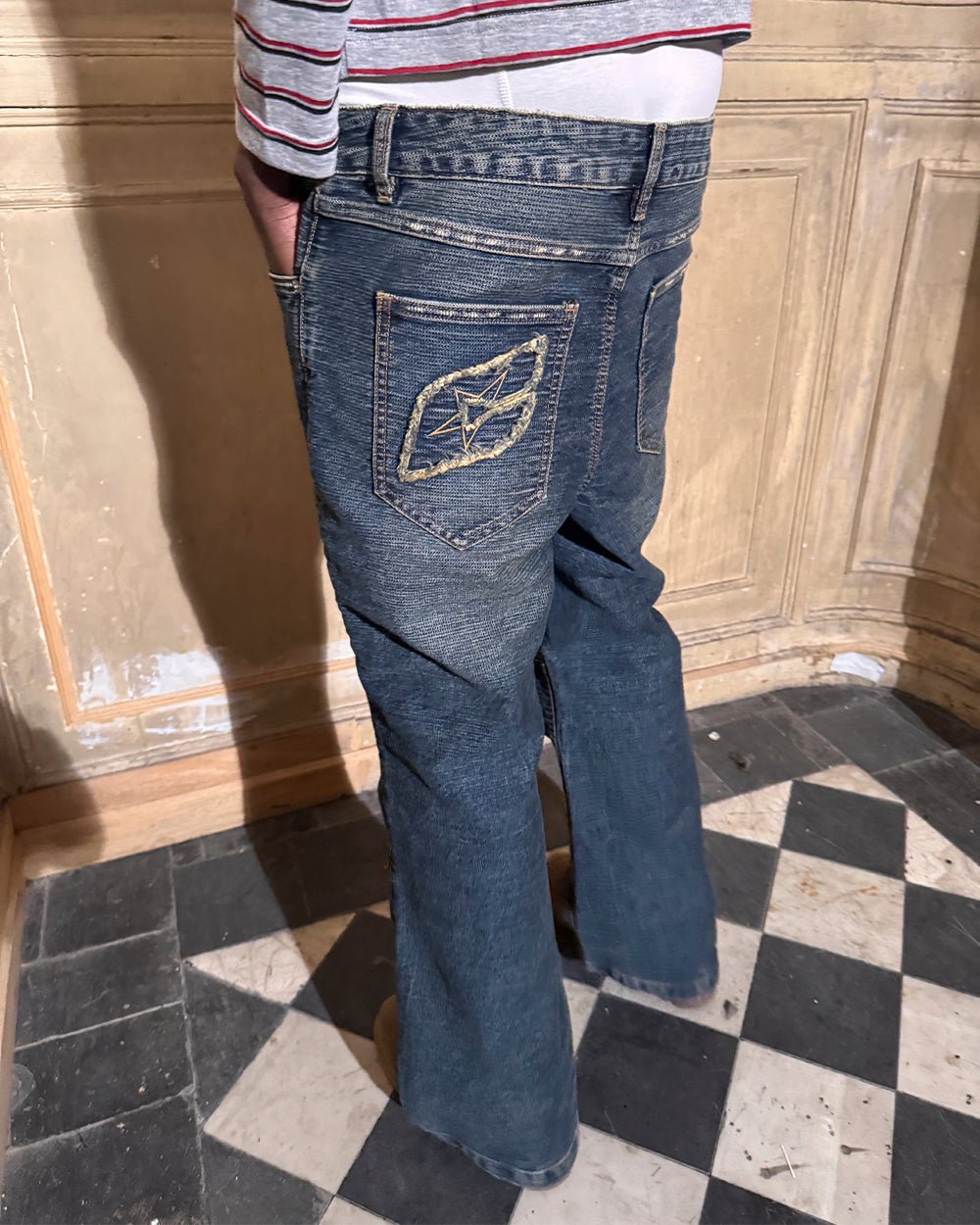 CONCRETE BOOTCUT JEANS BLUE - washed blue bootcut jeans, worn detail - Cold Culture