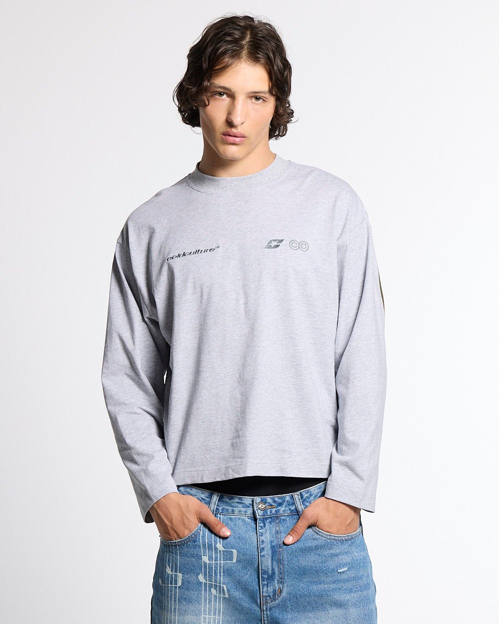CURVED KNOTS LONGSLEEVE HEATHER GREY - heather grey oversized longsleeve tee, front view on male model - Cold Culture #man
