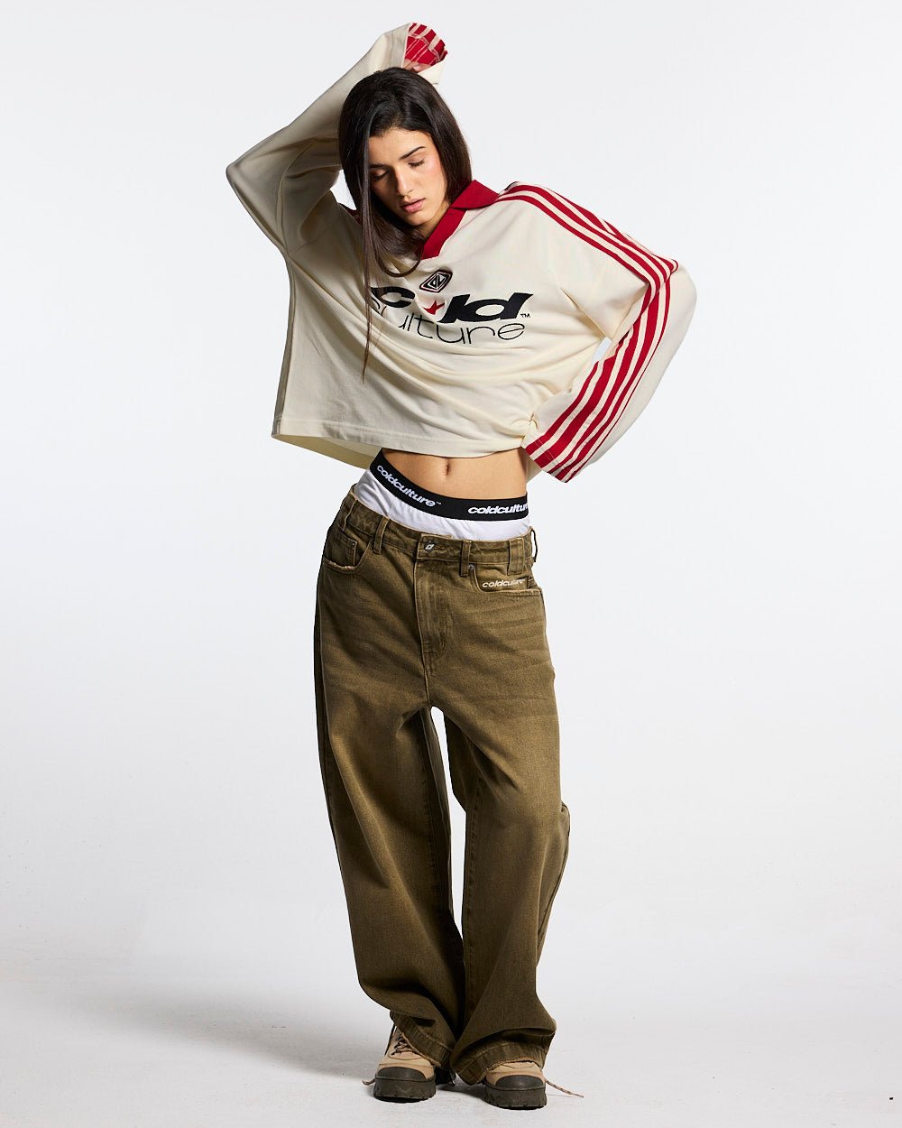 DISTRESS STARS V2 PANTS BROWN DENIM - brown washed denim pants, front view on female model - Cold Culture #woman