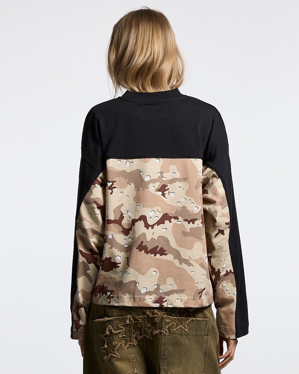 DOUBLE SIDED LONGSLEEVE CAMO - black and camo longsleeve tee, back view on female model - Cold Culture #woman